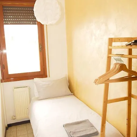 Lejlighed Seaside Private Parking And Air Con Viareggio